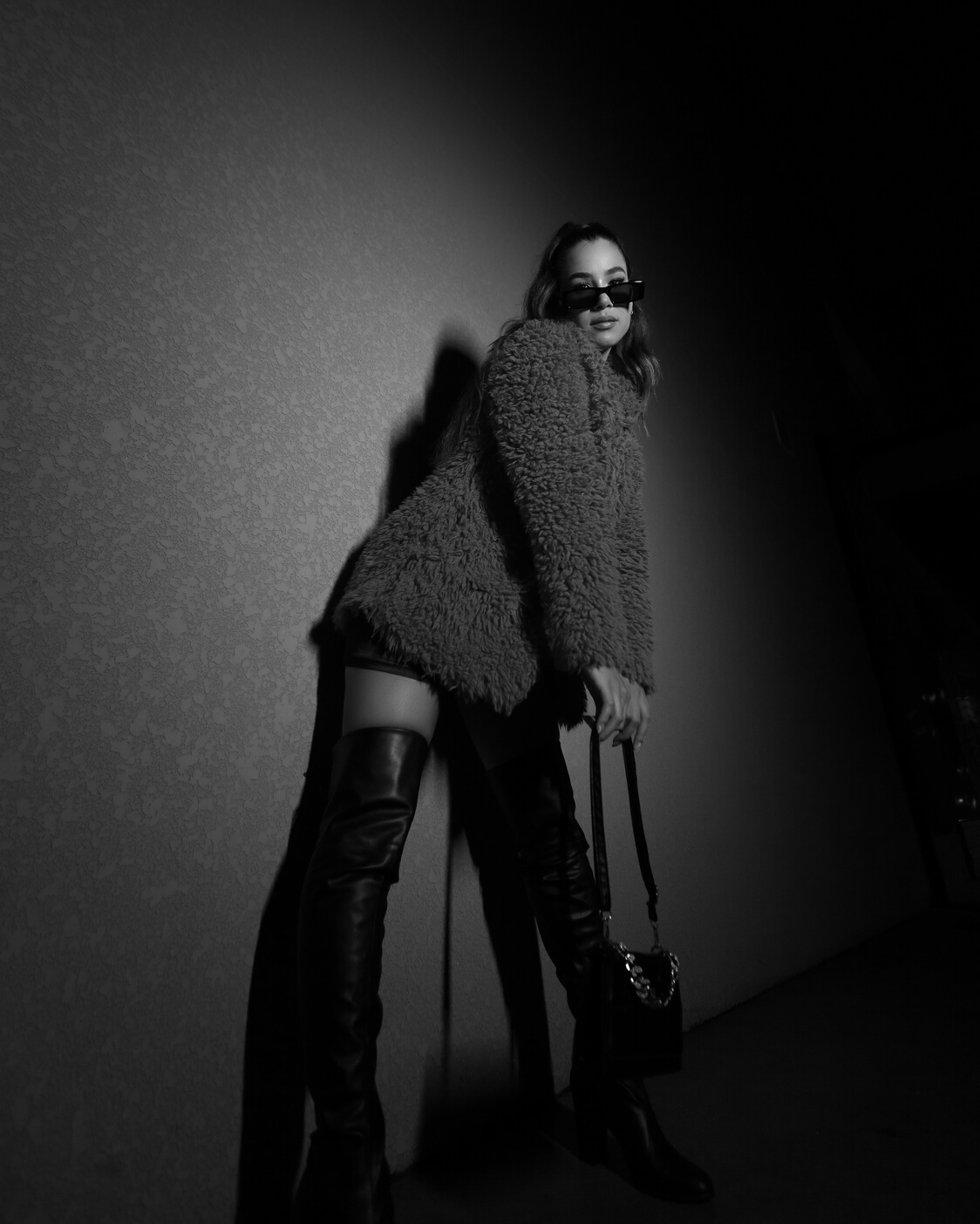 MODEL FASHION